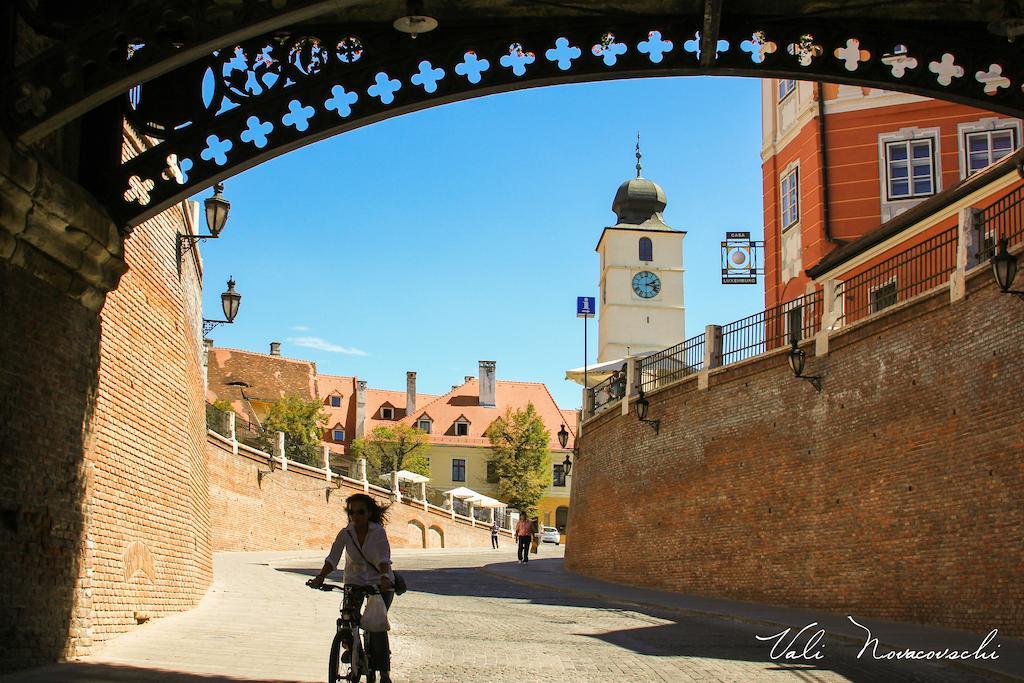 The Council Hotel Sibiu Buitenkant foto